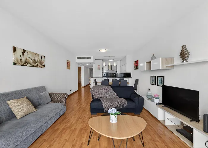 Penthouse Iconic 706 شقة