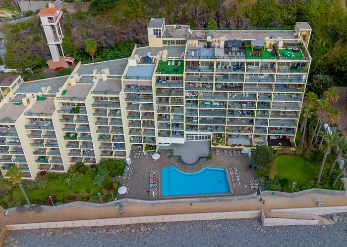 Penthouse Iconic 706