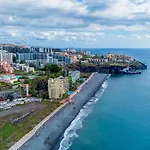 Penthouse Iconic 706 Apartman *