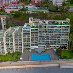Penthouse Iconic 706 * فونشال