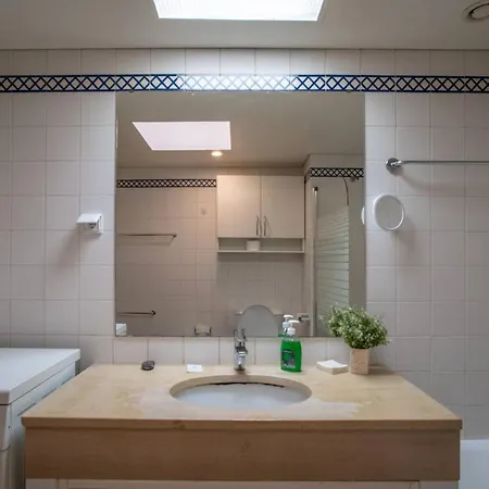 Penthouse Iconic 706 Funchal (Madeira)