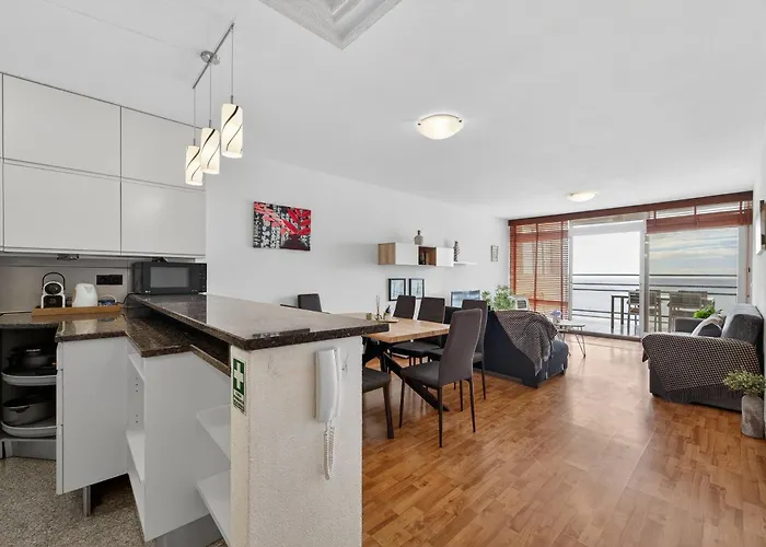 Penthouse Iconic 706