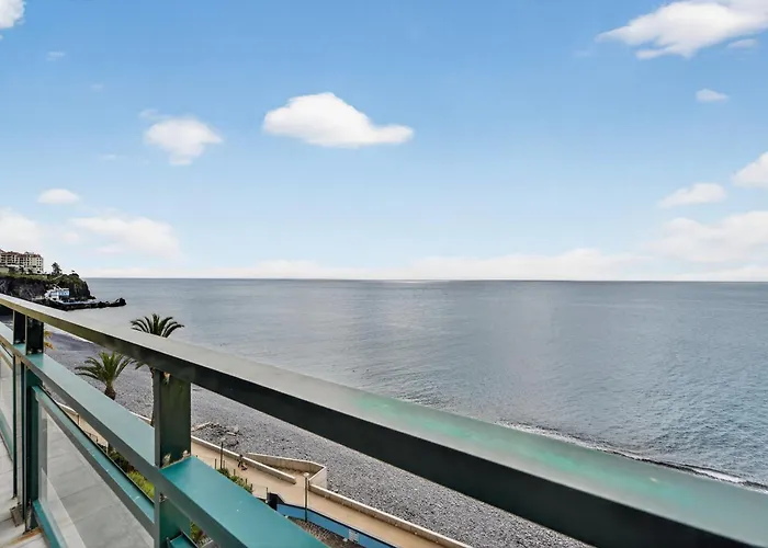 Penthouse Iconic 706 Funchal (Madeira)